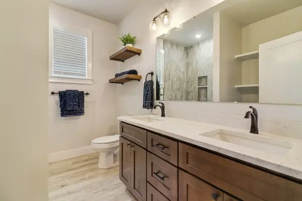 Bath 2- House Plan #436161