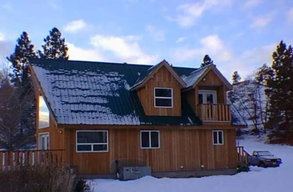 Right Elevation for House Plan #102016