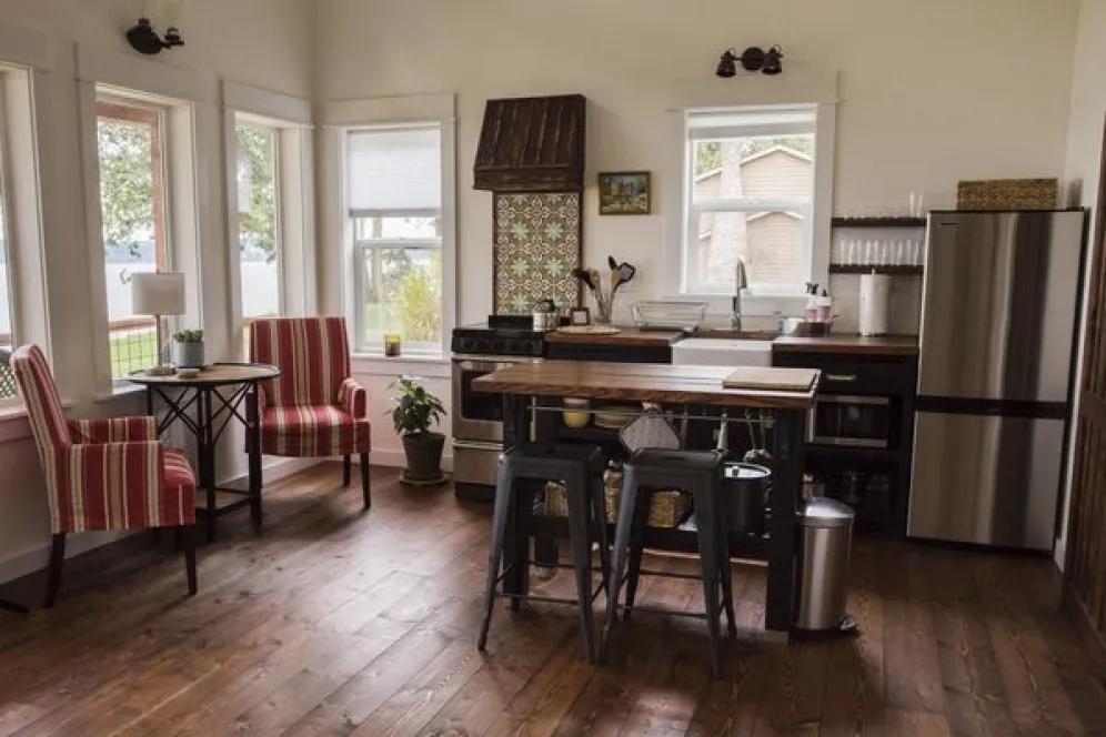 InteriorPhoto for House Plan #144091