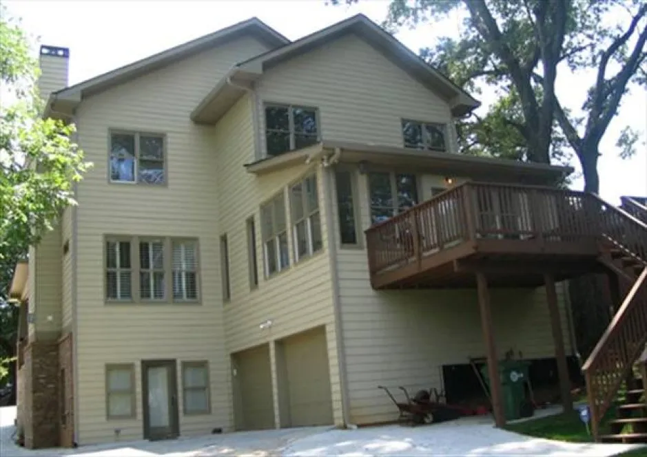 ExteriorPhoto for House Plan #129082