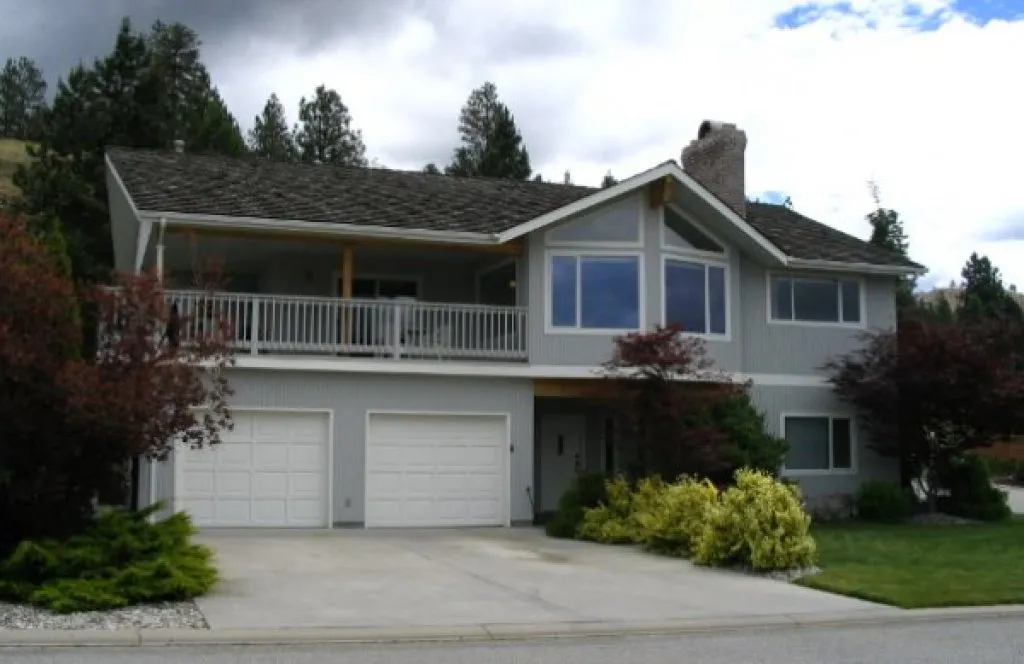 ExteriorPhoto for House Plan #200236