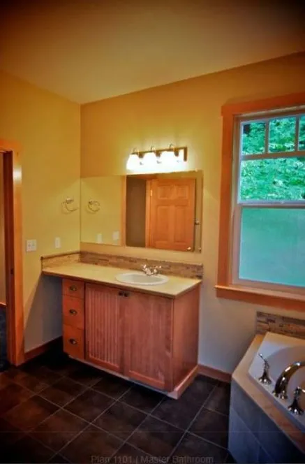InteriorPhoto for House Plan #321011