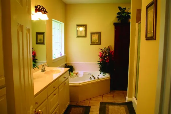 ExteriorPhoto for House Plan #210002