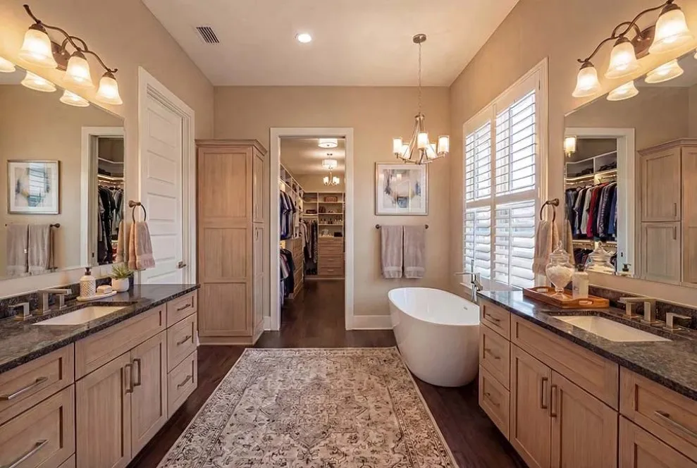 InteriorPhoto for House Plan #644042