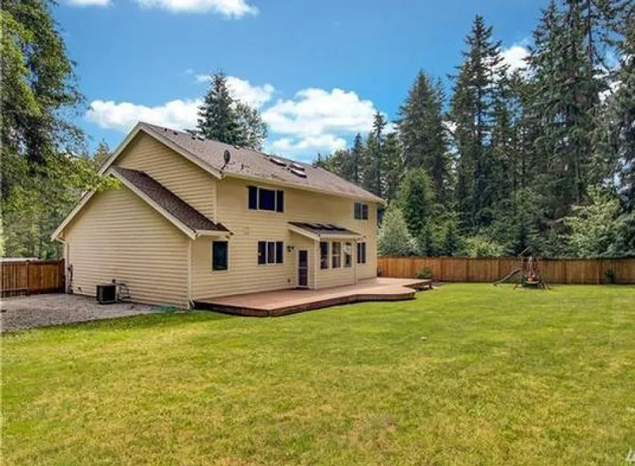 ExteriorPhoto for House Plan #335082