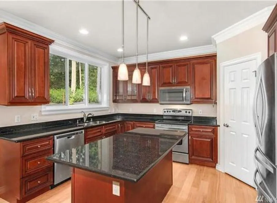 InteriorPhoto for House Plan #335082