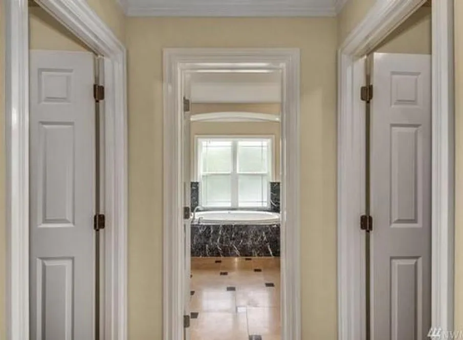 InteriorPhoto for House Plan #335082