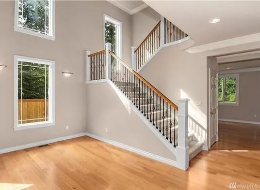 InteriorPhoto for House Plan #335082