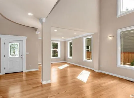 InteriorPhoto for House Plan #335082