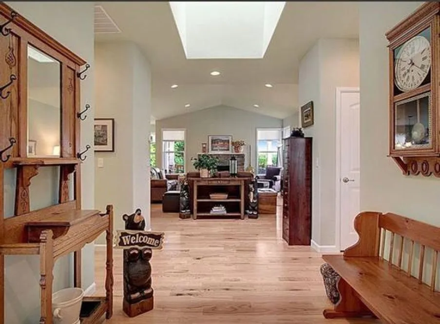 InteriorPhoto for House Plan #335271