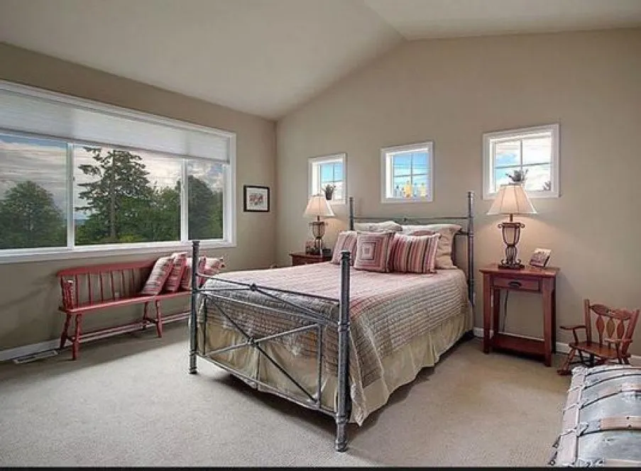 InteriorPhoto for House Plan #335271