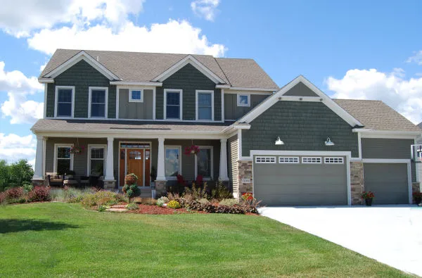 ExteriorPhoto for House Plan #290292