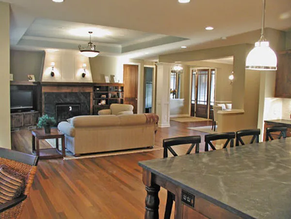 InteriorPhoto for House Plan #283432