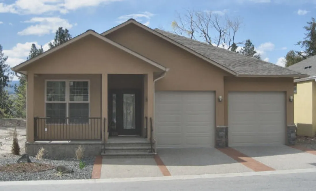 ExteriorPhoto for House Plan #195156