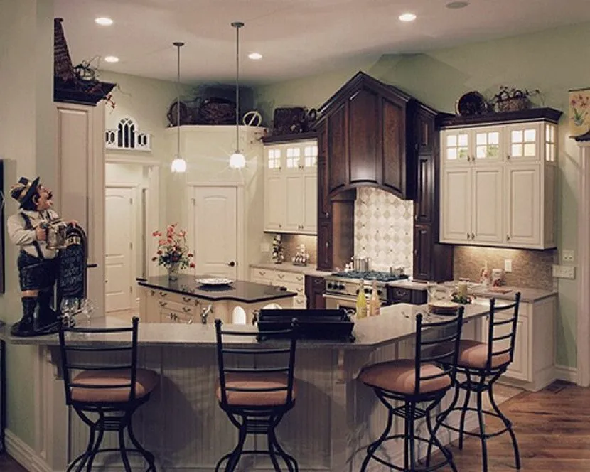 InteriorPhoto for House Plan #536630