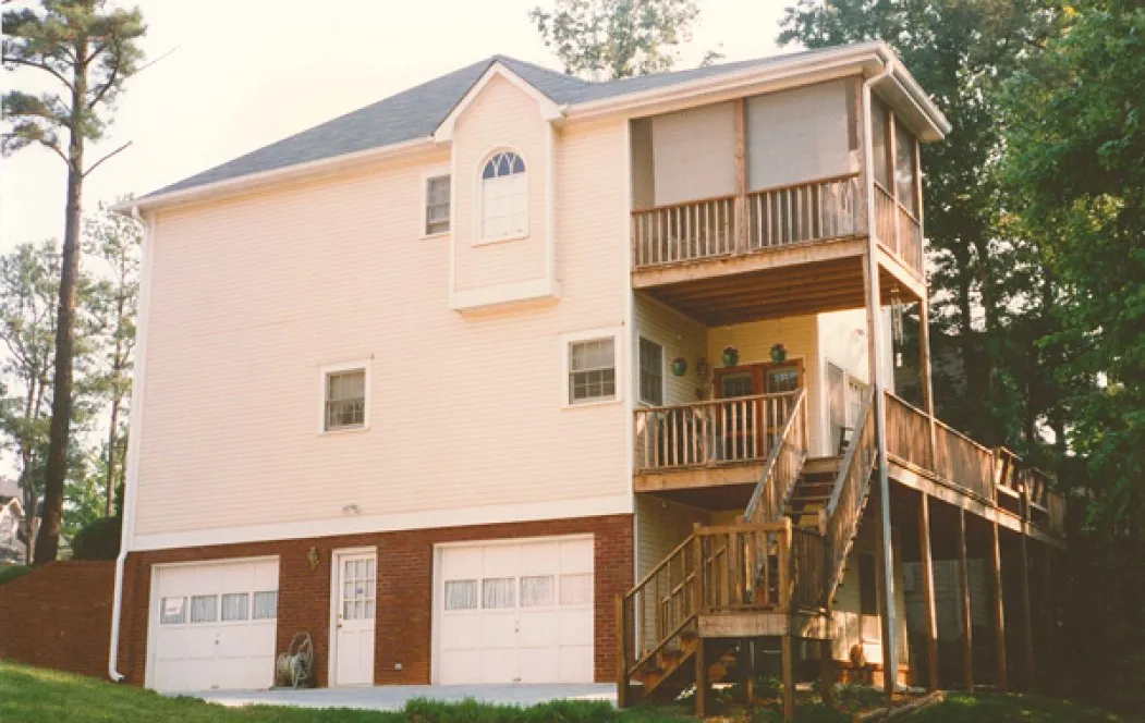 ExteriorPhoto for House Plan #126142