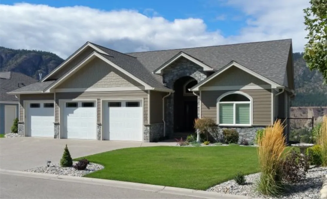 ExteriorPhoto for House Plan #201781