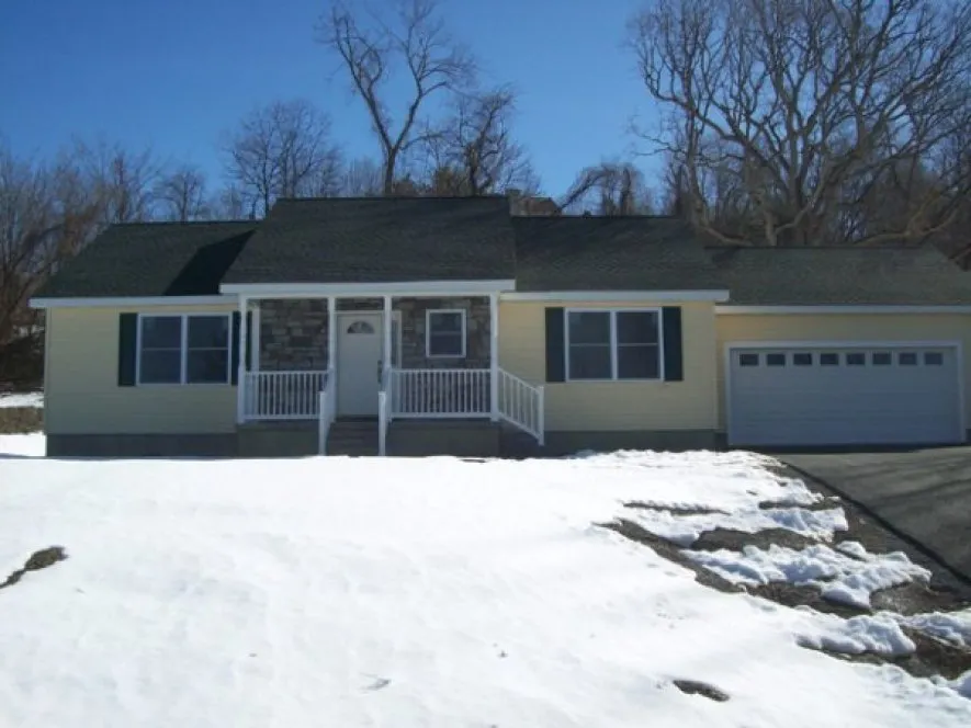 ExteriorPhoto for House Plan #566001