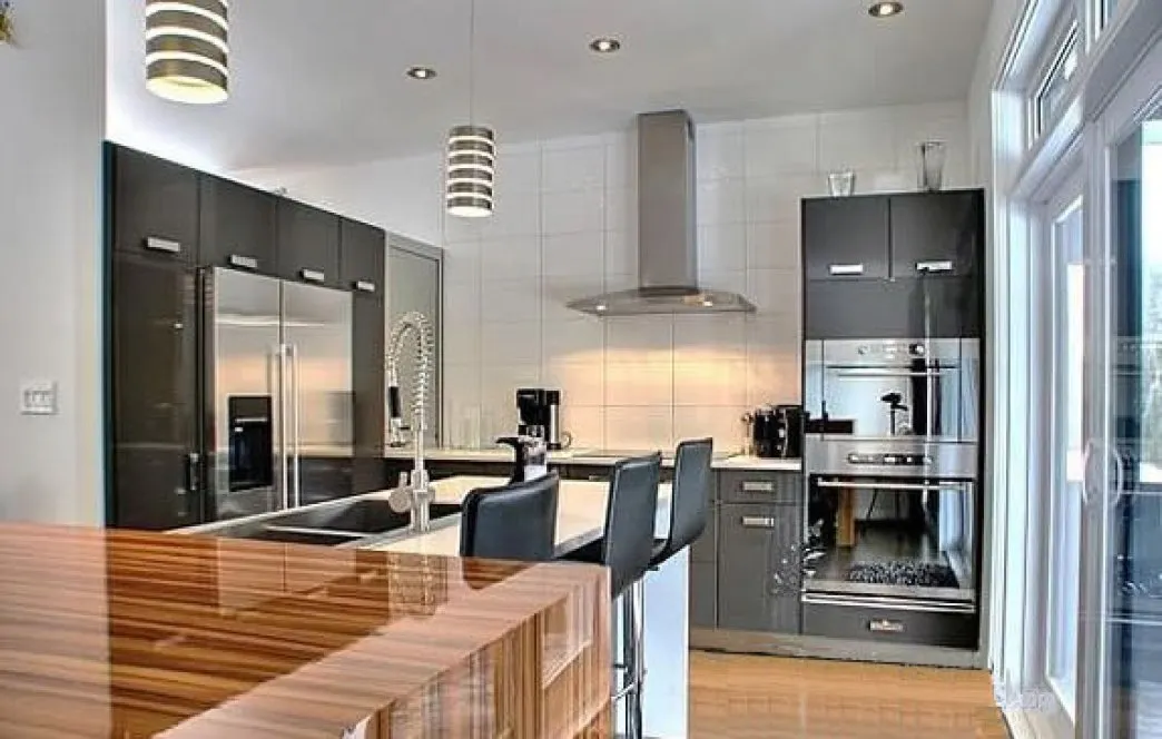 InteriorPhoto for House Plan #143173