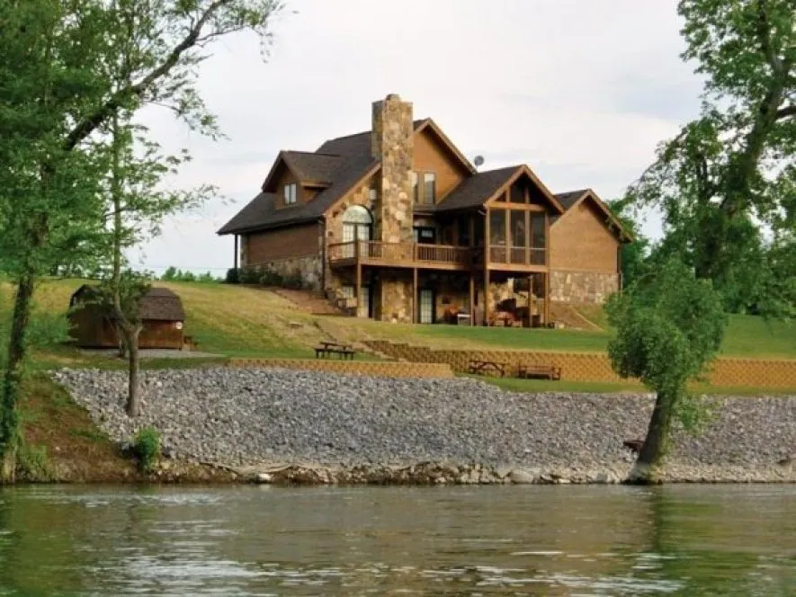 ExteriorPhoto for House Plan #147592