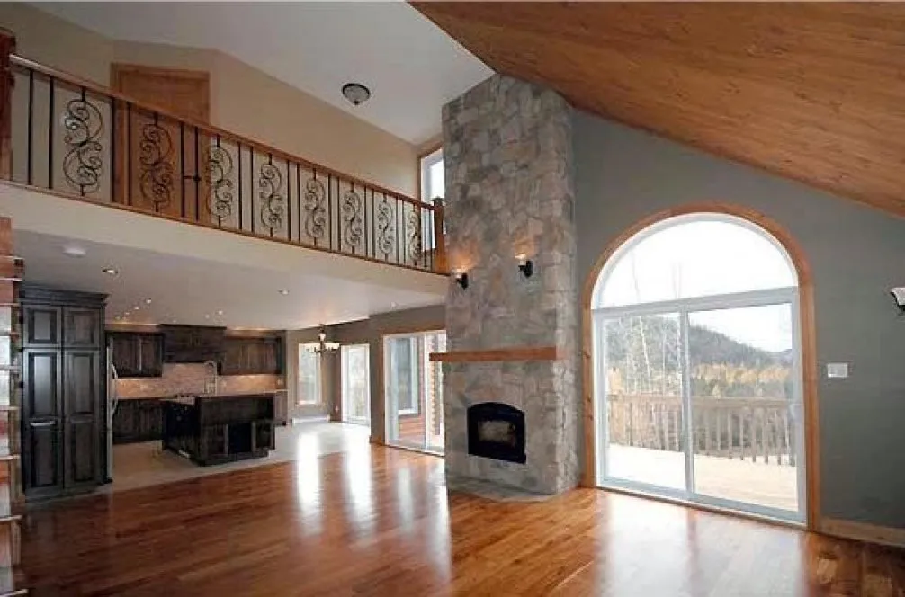 InteriorPhoto for House Plan #147592