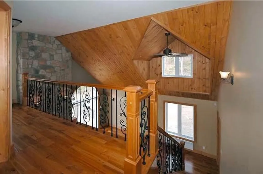 InteriorPhoto for House Plan #147592