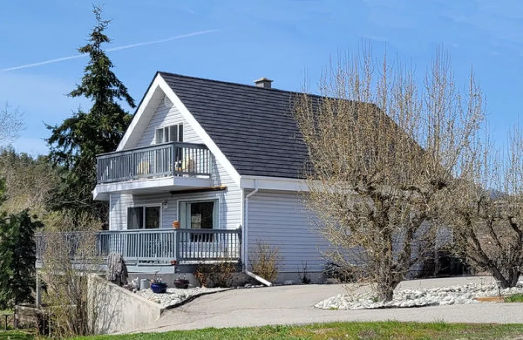 ExteriorPhoto for House Plan #223125