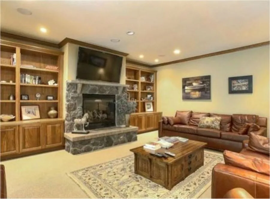 InteriorPhoto for House Plan #330224