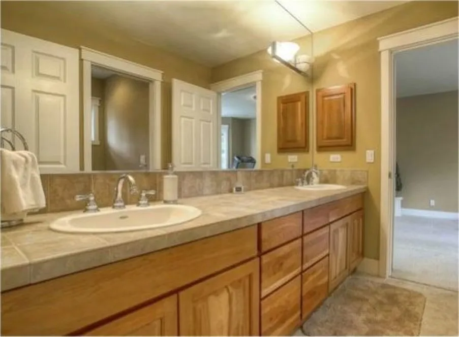 InteriorPhoto for House Plan #330224