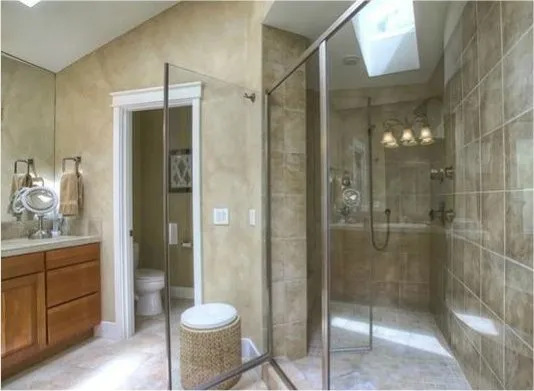 InteriorPhoto for House Plan #330224