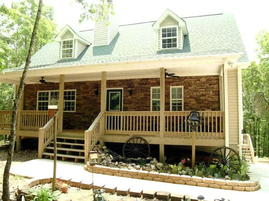 ExteriorPhoto for House Plan #624071