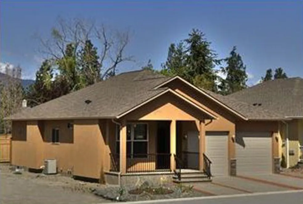 ExteriorPhoto for House Plan #195098