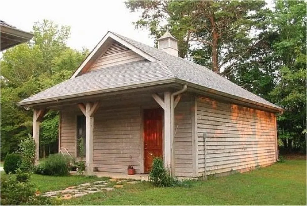 Right Elevation for House Plan #490588