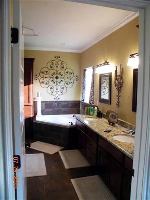 InteriorPhoto for House Plan #213581