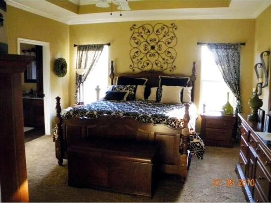 InteriorPhoto for House Plan #213581