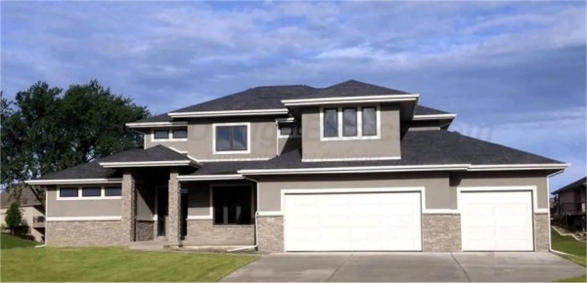 ExteriorPhoto for House Plan #153052