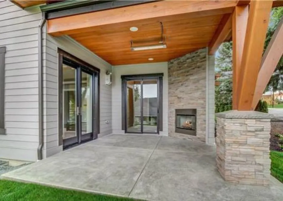 ExteriorPhoto for House Plan #336005