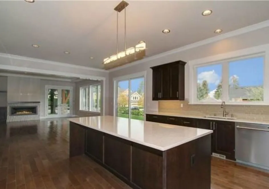 InteriorPhoto for House Plan #336005