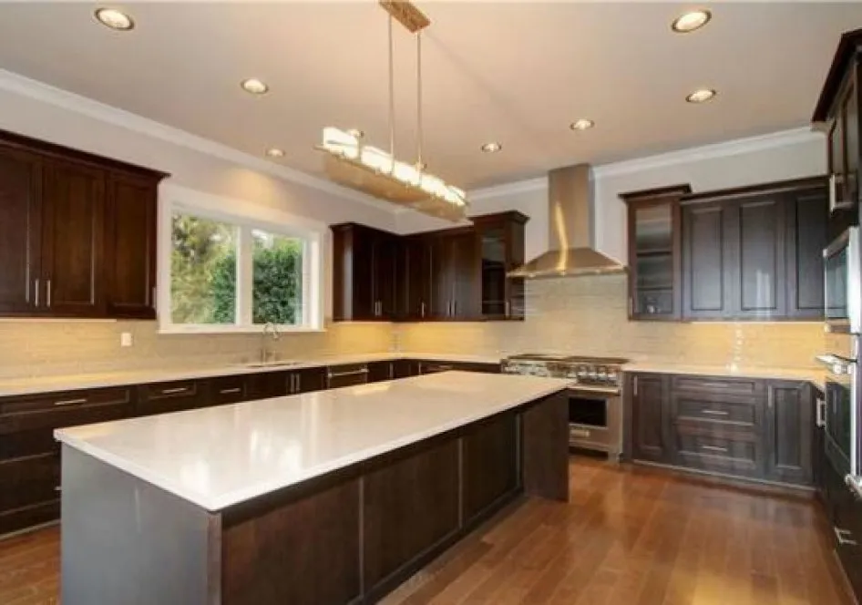 InteriorPhoto for House Plan #336005