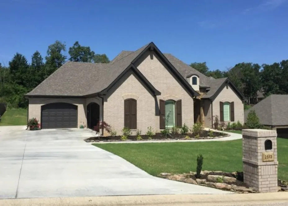 ExteriorPhoto for House Plan #310632