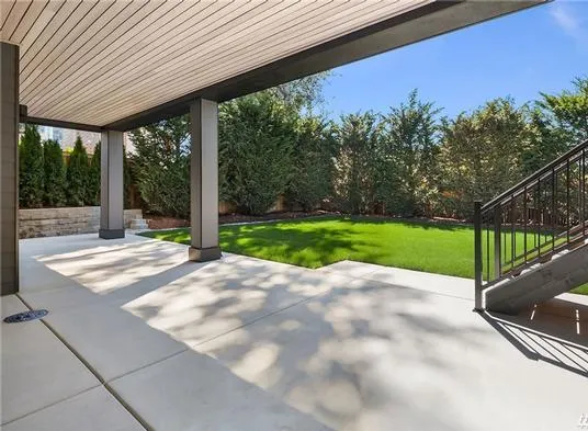 ExteriorPhoto for House Plan #339635