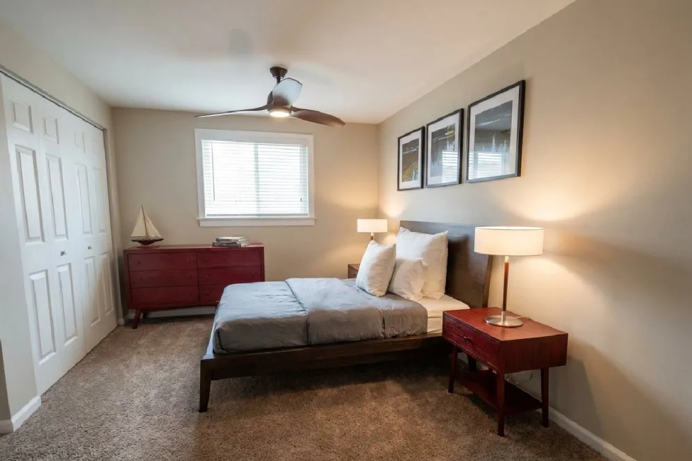 InteriorPhoto for House Plan #202044