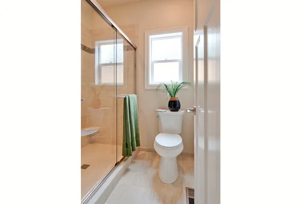 InteriorPhoto for House Plan #343102