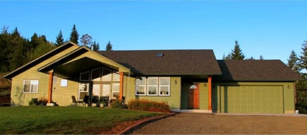 ExteriorPhoto for House Plan #346802