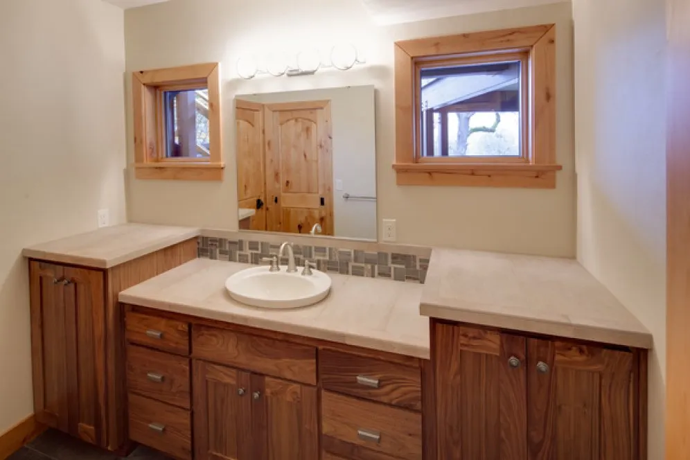 InteriorPhoto for House Plan #347914