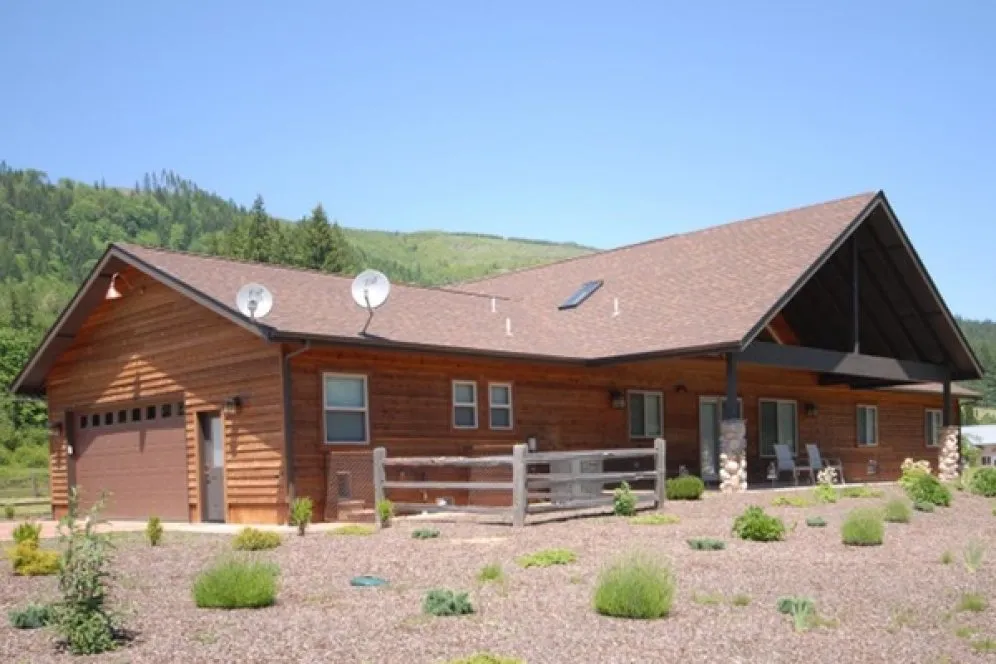 ExteriorPhoto for House Plan #345412