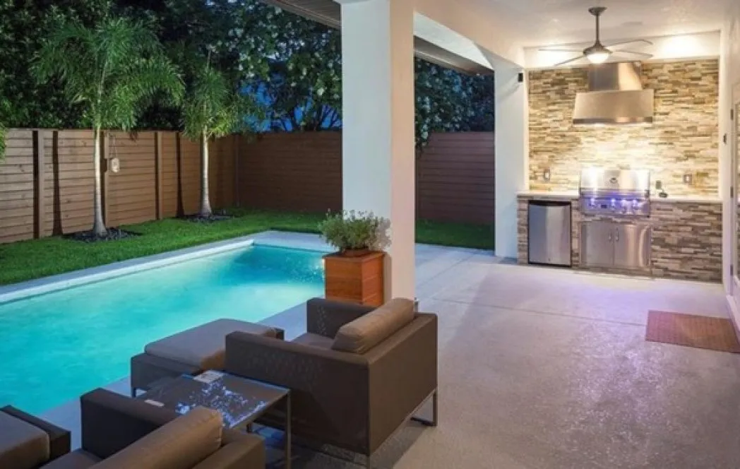 ExteriorPhoto for House Plan #820123