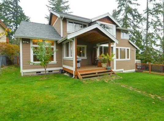 ExteriorPhoto for House Plan #330292