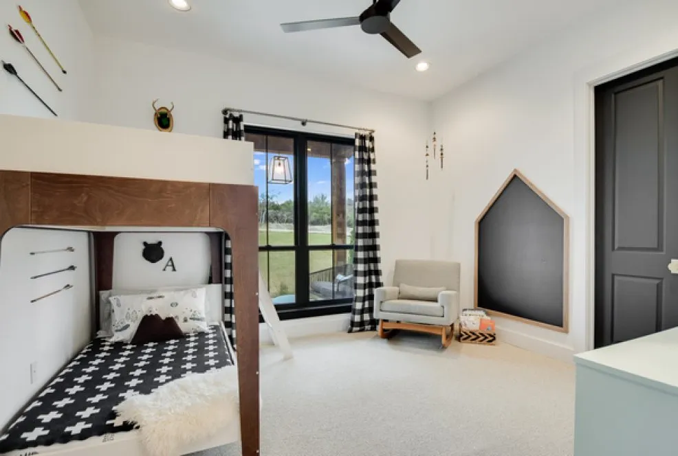 InteriorPhoto for House Plan #306862