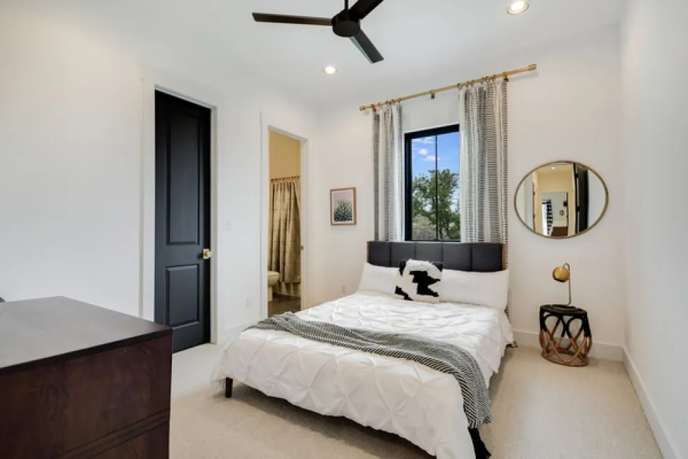 InteriorPhoto for House Plan #306862